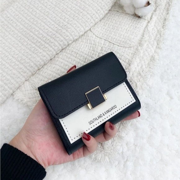 Handbags - ⚠️Clearance Black And White Bifold Fashion Wallet